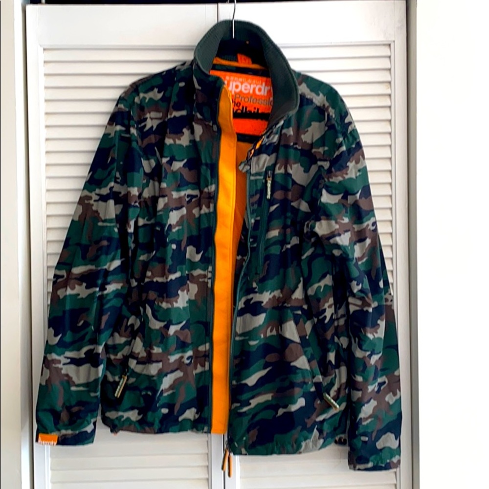 Superdry Men’s Sz Large wind jacket